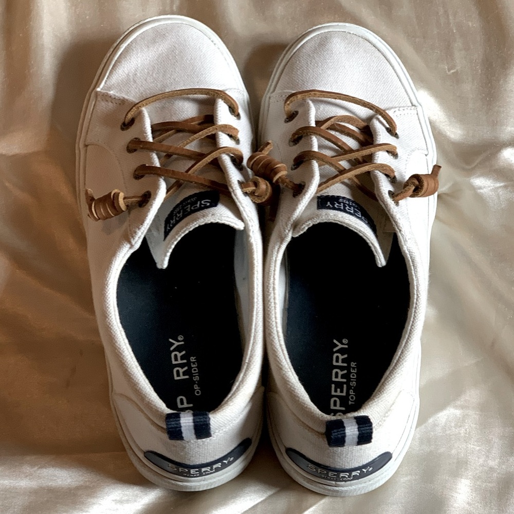 White Sperry Flats